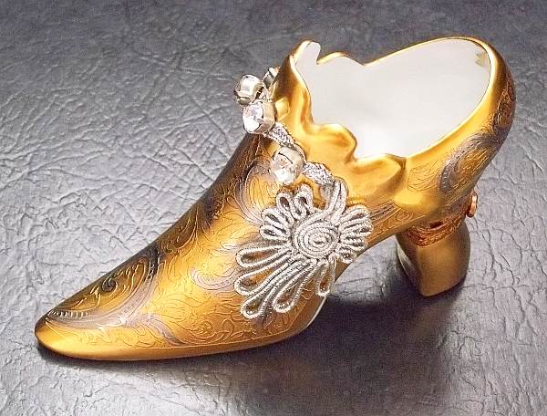 Fiona Sanders Limoges Gold Shoe